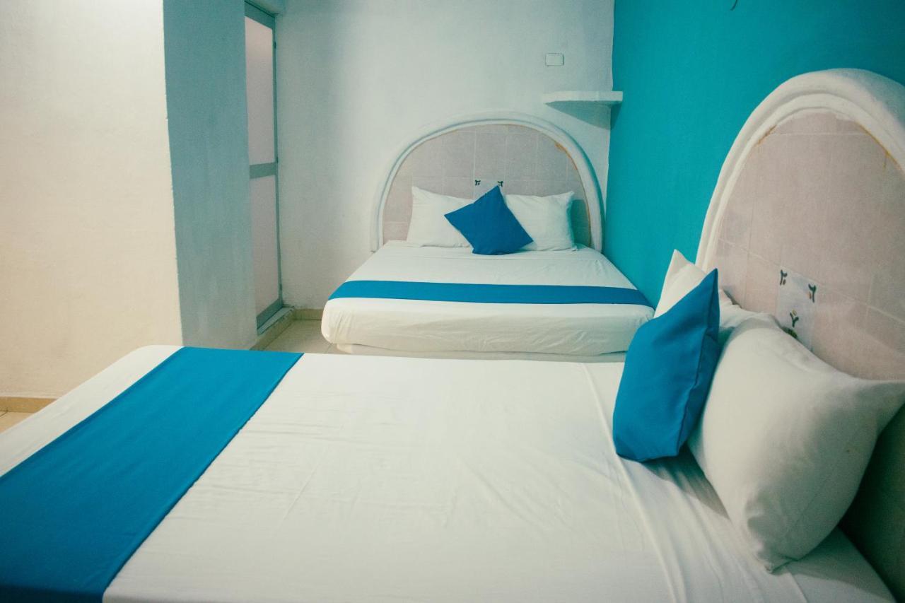 ميريدا Hotel Posada 57 المظهر الخارجي الصورة