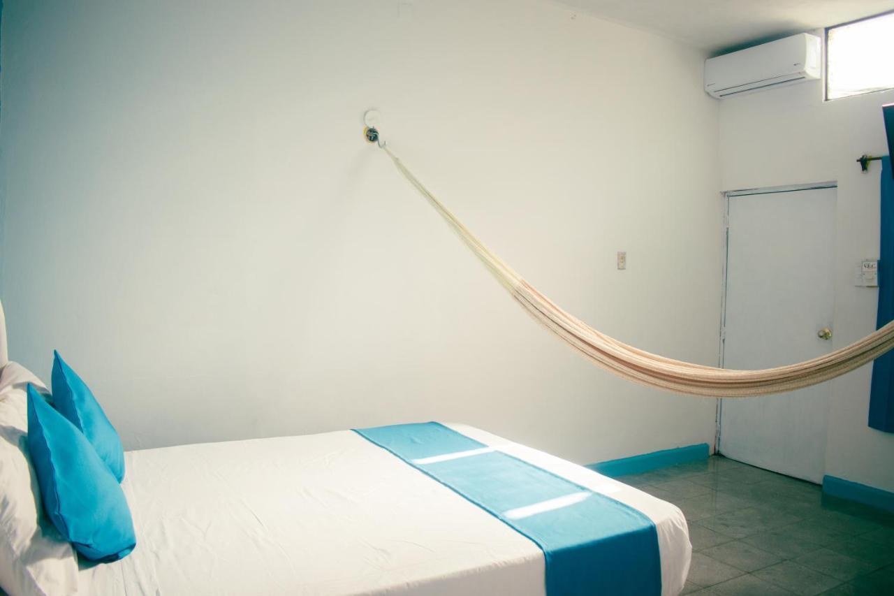 ميريدا Hotel Posada 57 المظهر الخارجي الصورة