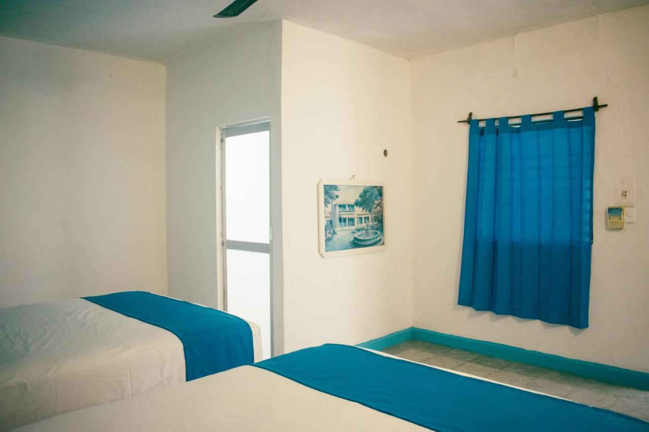 ميريدا Hotel Posada 57 المظهر الخارجي الصورة