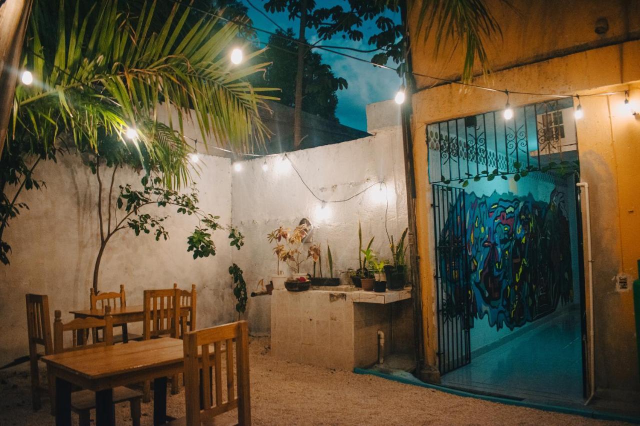 ميريدا Hotel Posada 57 المظهر الخارجي الصورة